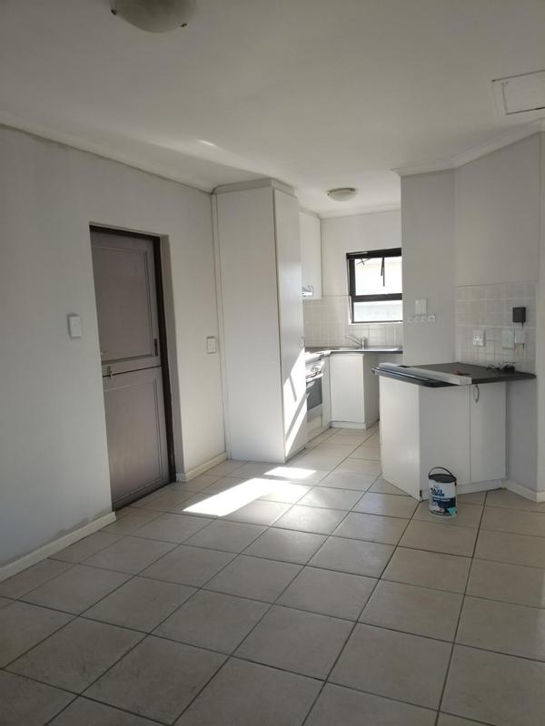2 Bedroom Property for Sale in Highbury Western Cape